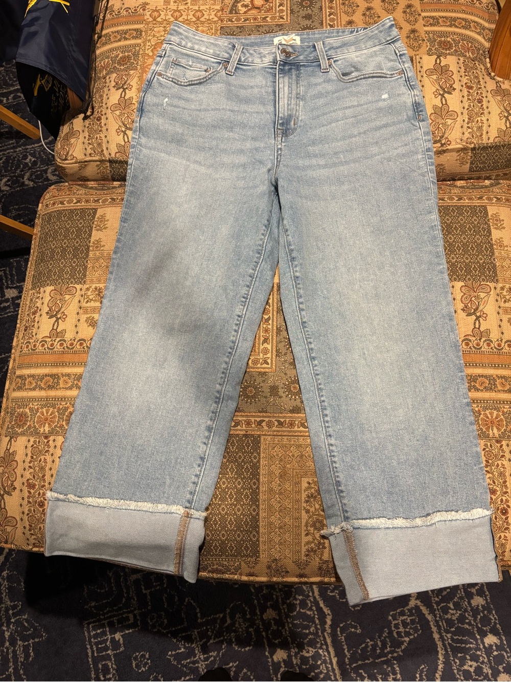 m jeans by MauricesHigh Rise Relaxed Straight Frayed Hem Ankle Jean Size 12 Reg